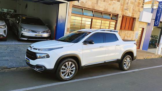 FIAT TORO 2.0 16V TURBO DIESEL VOLCANO 4WD AT9 FIAT TORO 2.0 16V TURBO DIESEL VOLCANO 4WD AT9